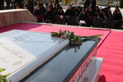 مراسم «عهدی نو»؛ تجدید پیمان با شهید گمنام /گزارش تصویری